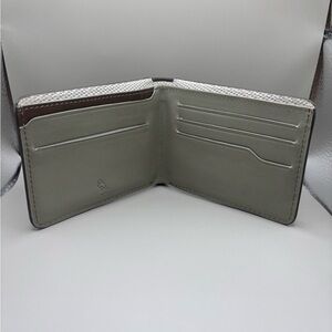 Bellroy Hide and Seek Premium Edition